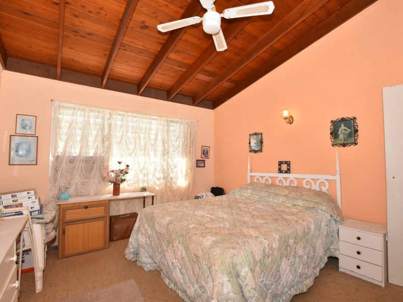 66 Taylor street, Tully Heads QLD 4854