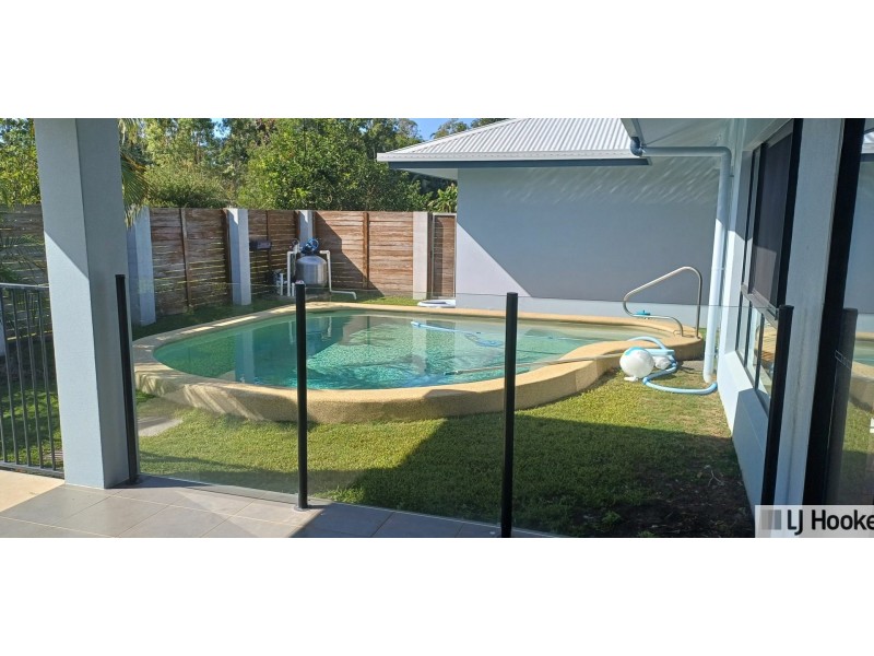 8 Paperbark Street, Tully Heads QLD 4854