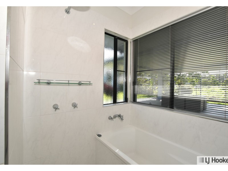 8 Paperbark Street, Tully Heads QLD 4854