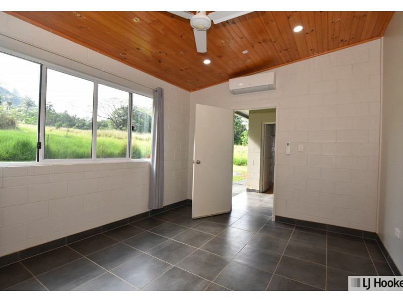 702 Tully Gorge Road, Jarra Creek QLD 4854