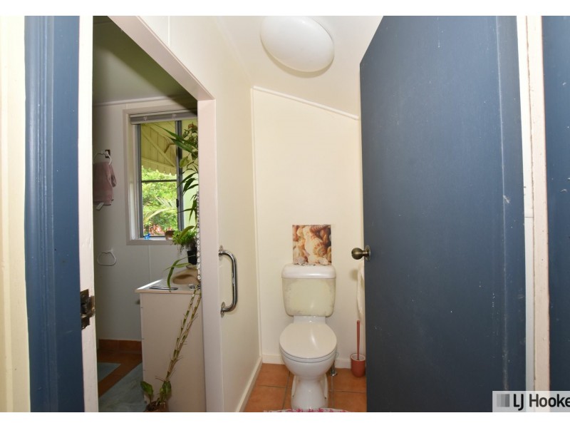 2 Edward Street, Tully QLD 4854