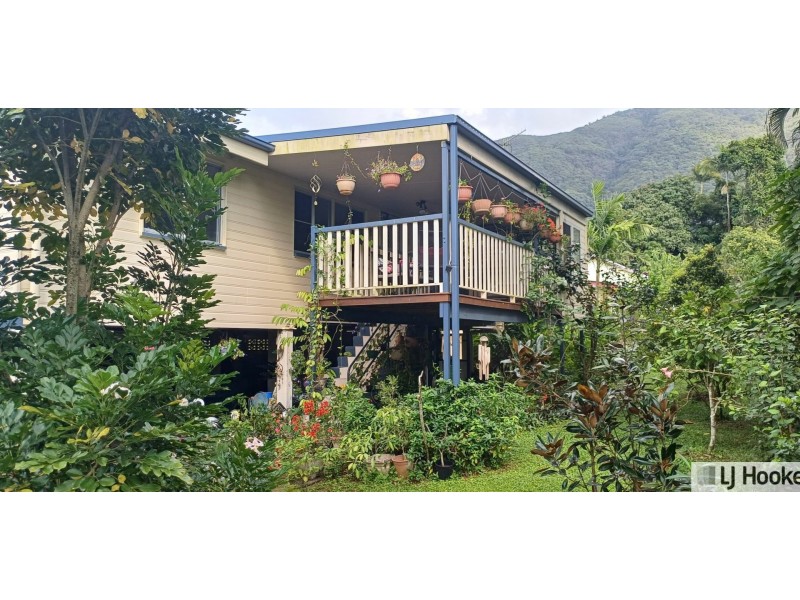 2 Edward Street, Tully QLD 4854