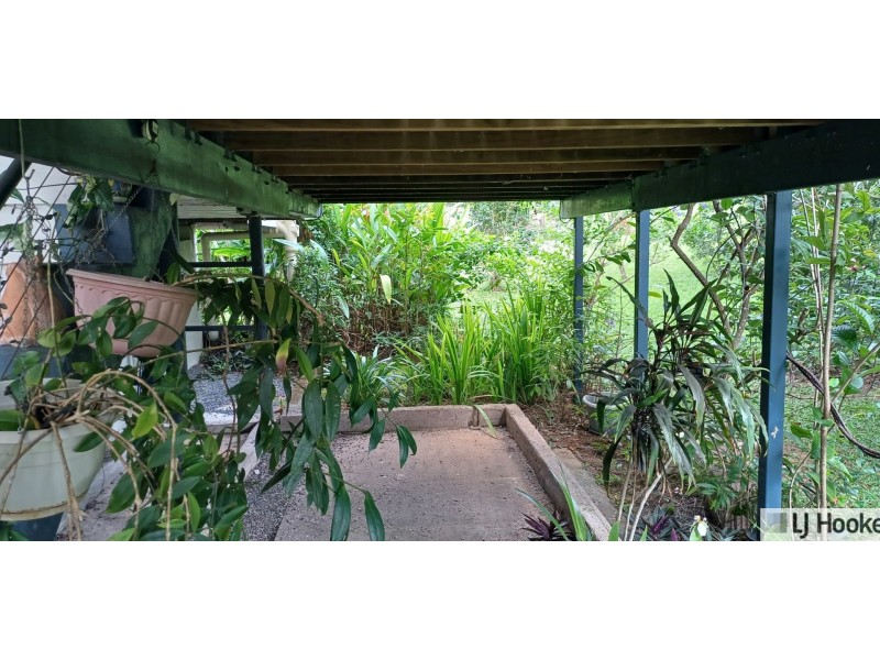 2 Edward Street, Tully QLD 4854