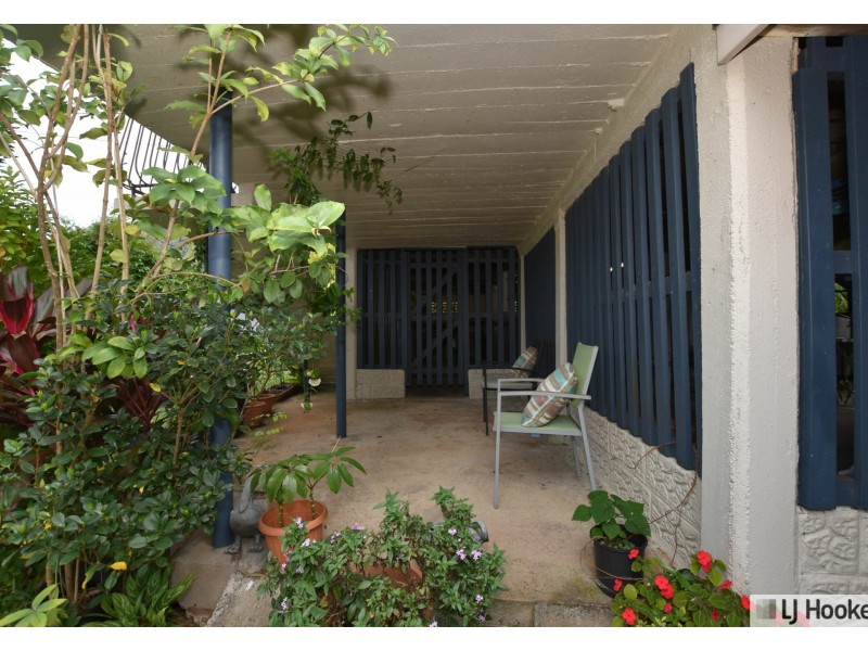 2 Edward Street, Tully QLD 4854