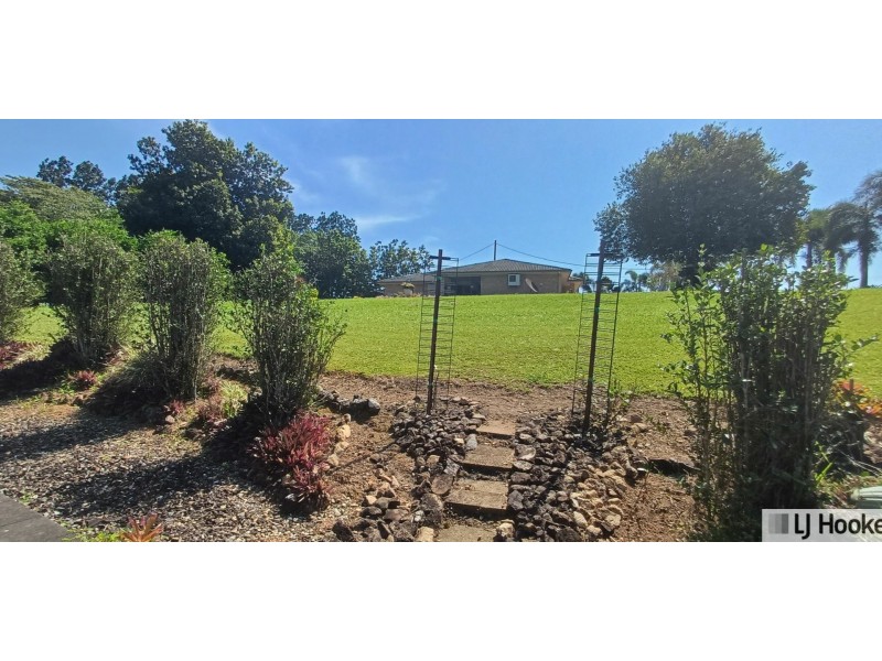 335 Dingo Pocket Road, Tully QLD 4854