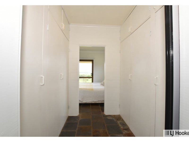 24 Kinjun Road, Dingo Pocket QLD 4854