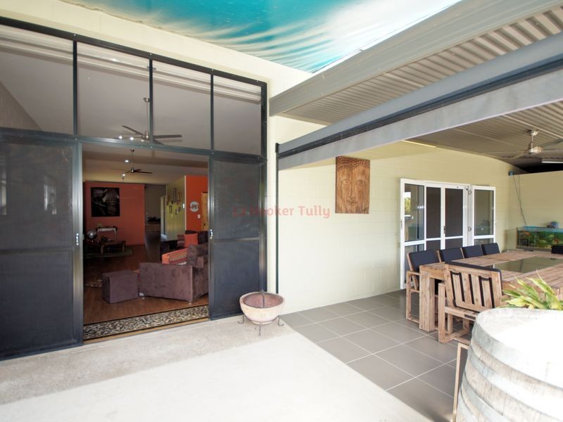 55 Vipiana Drive, Tully Heads QLD 4854