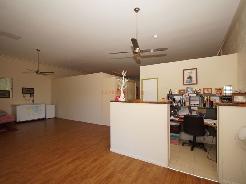 55 Vipiana Drive, Tully Heads QLD 4854