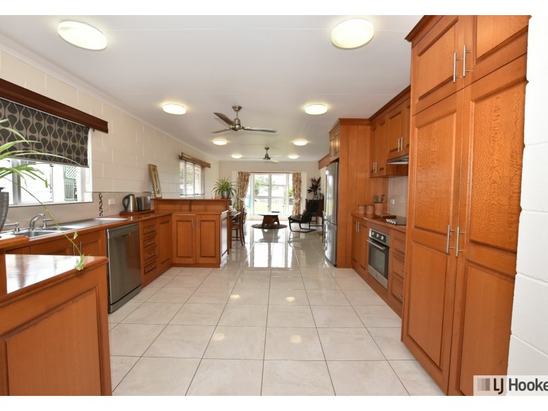 3 Kirk Street, Tully QLD 4854