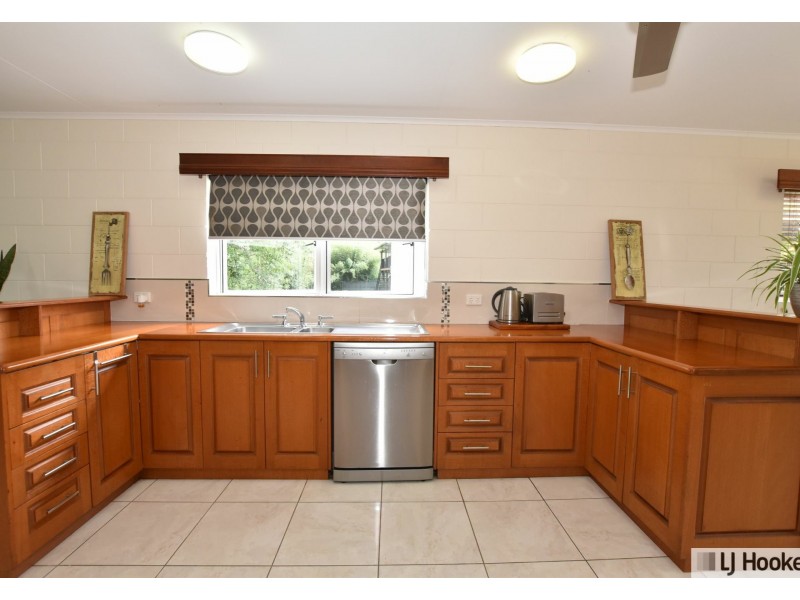 3 Kirk Street, Tully QLD 4854