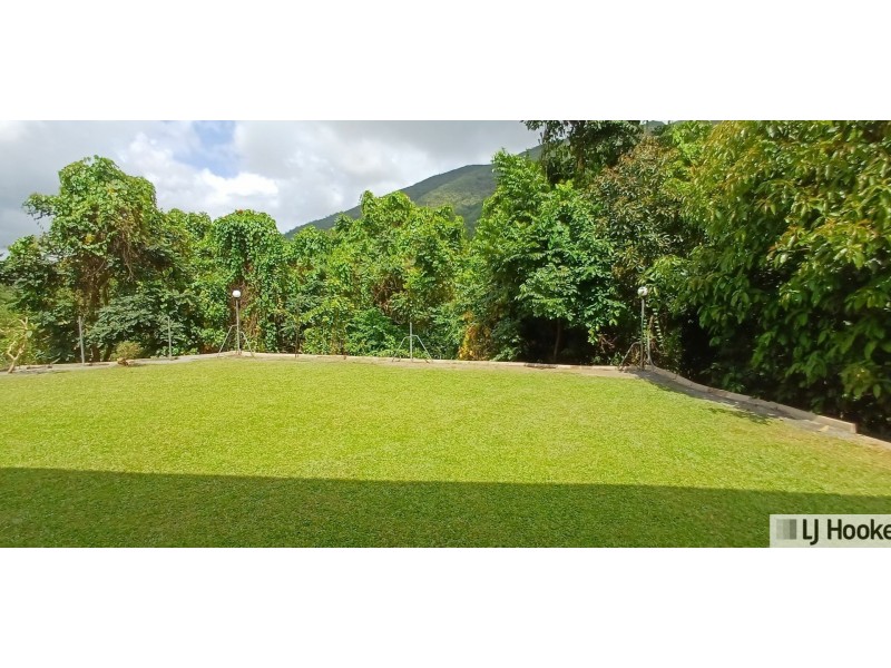 3 Kirk Street, Tully QLD 4854