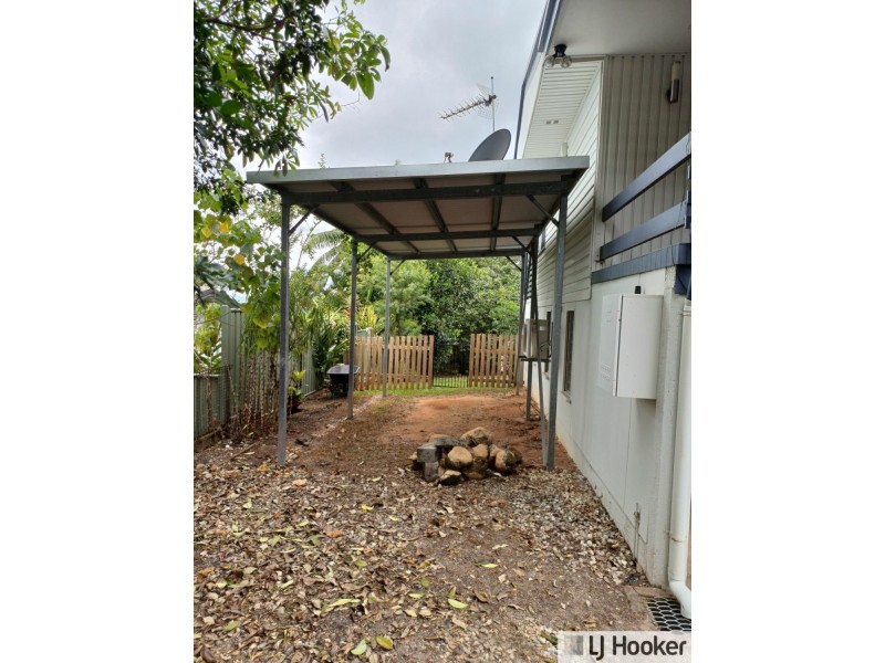 16 Bamber Street, Tully QLD 4854