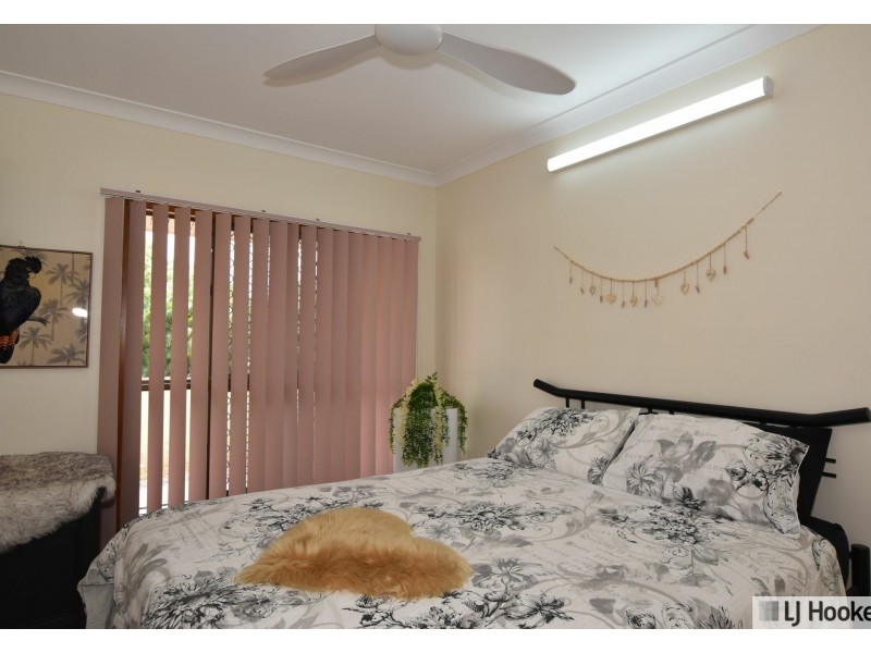 23 Vipiana Drive, Tully Heads QLD 4854
