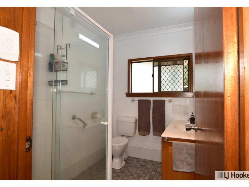 23 Vipiana Drive, Tully Heads QLD 4854