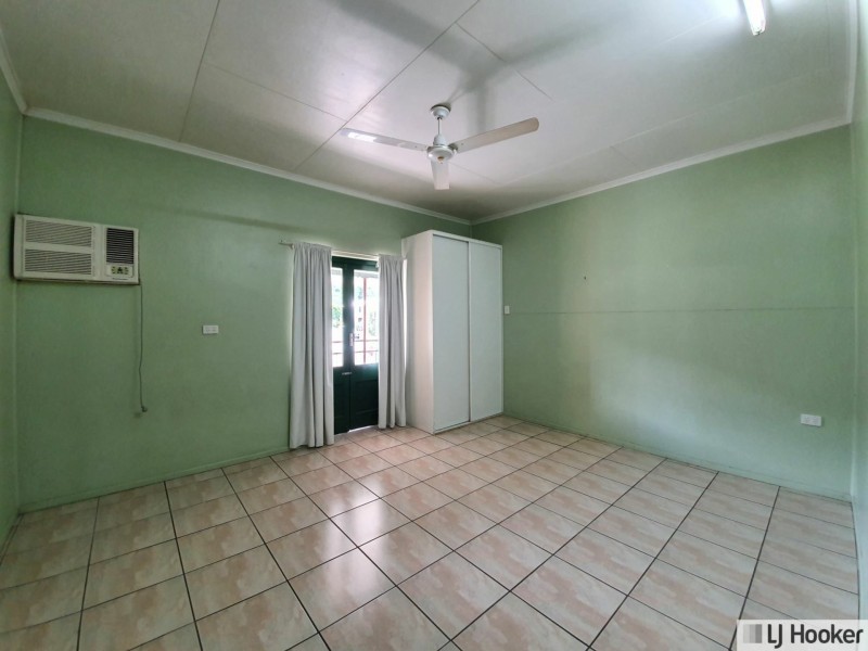 19 Richardson Street, Tully QLD 4854