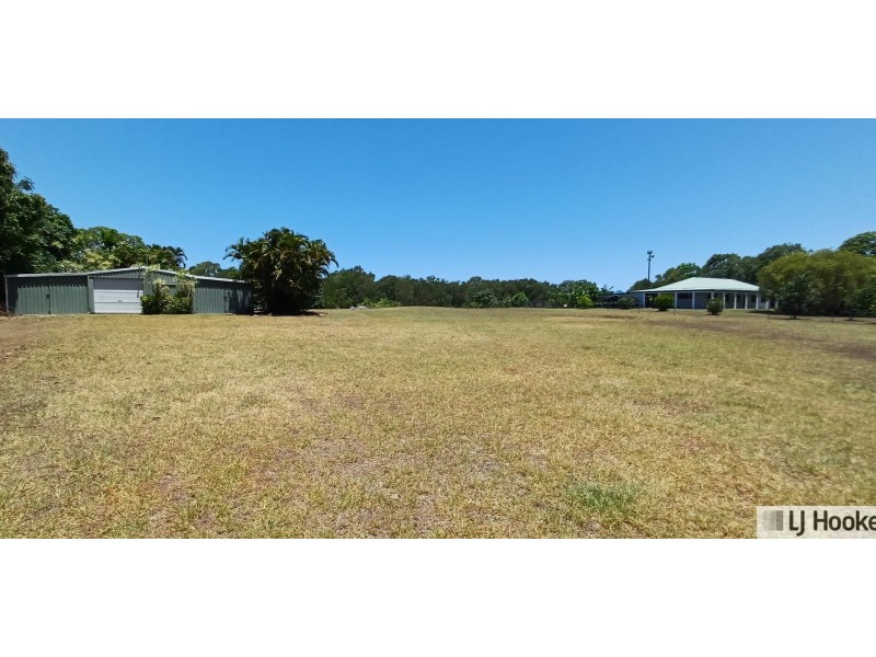 30 Hull Heads Road, Hull Heads QLD 4854