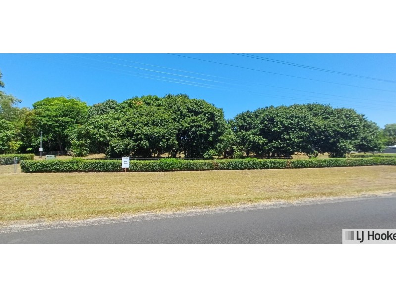 30 Hull Heads Road, Hull Heads QLD 4854