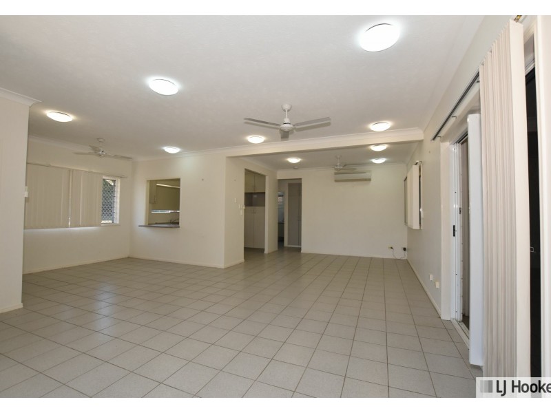 2 Maple Terrace, Tully QLD 4854