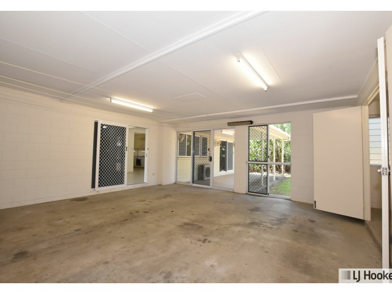 2 Maple Terrace, Tully QLD 4854