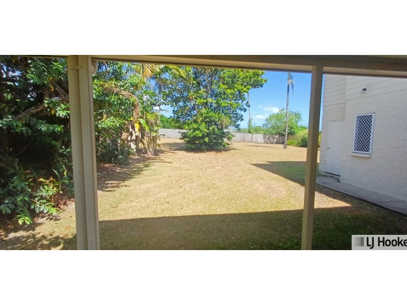 2 Maple Terrace, Tully QLD 4854