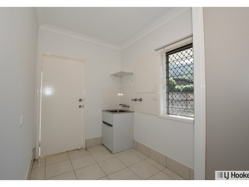 6 Dore Street, Tully QLD 4854