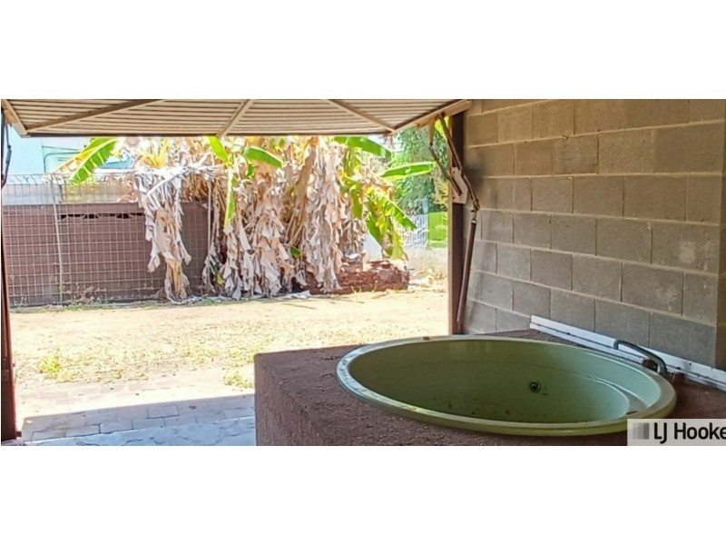 26 Bindon Street, Flying Fish Point QLD 4860