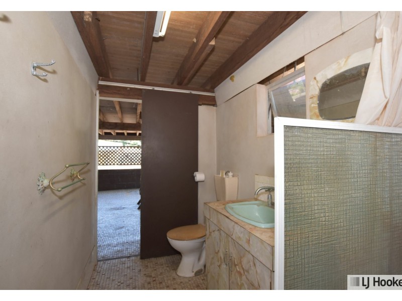 26 Bindon Street, Flying Fish Point QLD 4860