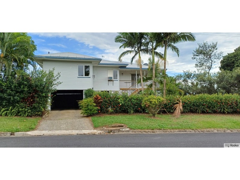 2 Mcdonald Street, Tully QLD 4854