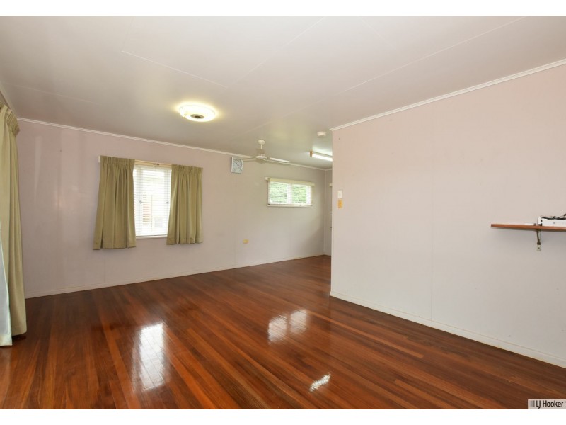 14 King Street, Tully QLD 4854