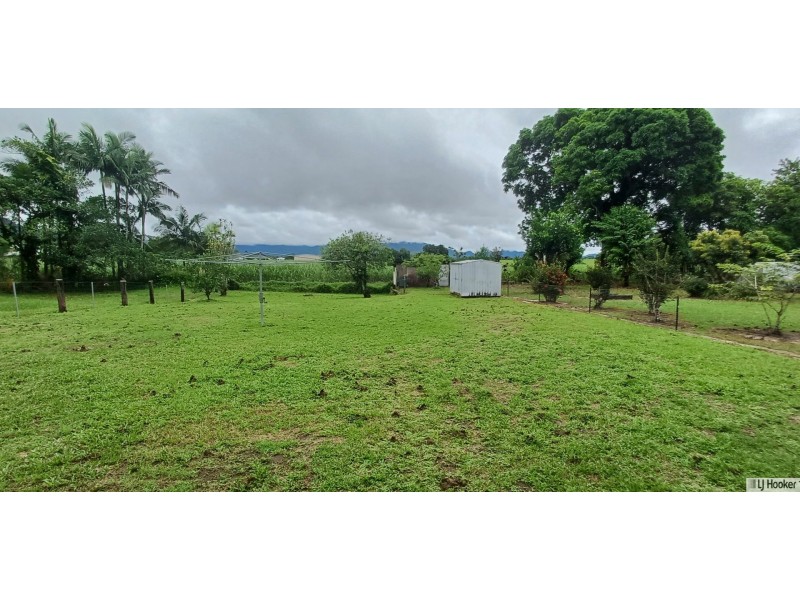 14 King Street, Tully QLD 4854