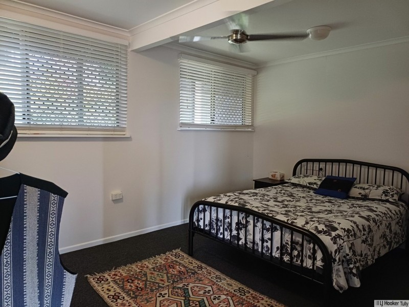 12 Briggs Street, Tully QLD 4854