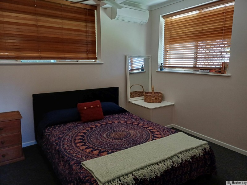 12 Briggs Street, Tully QLD 4854