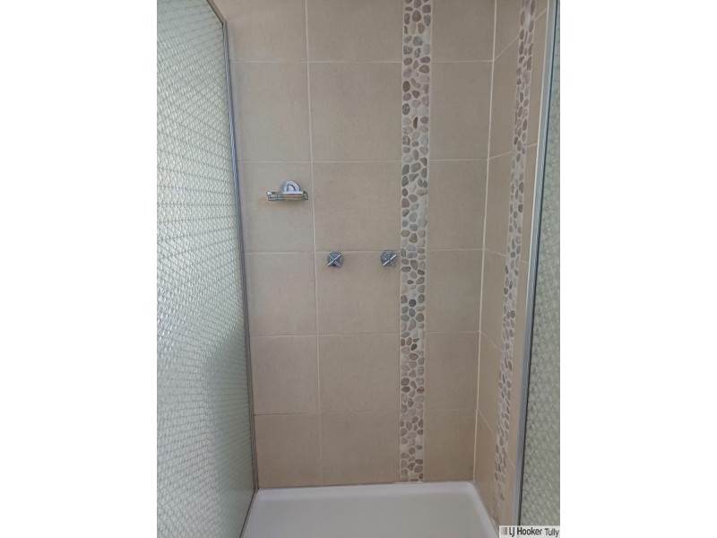 12 Briggs Street, Tully QLD 4854