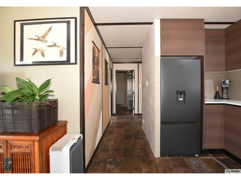 8 Casuarina Street, Tully Heads QLD 4854