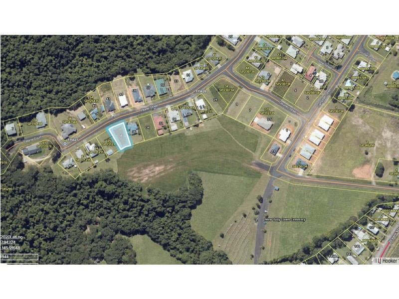 38 Pease Street, Tully QLD 4854