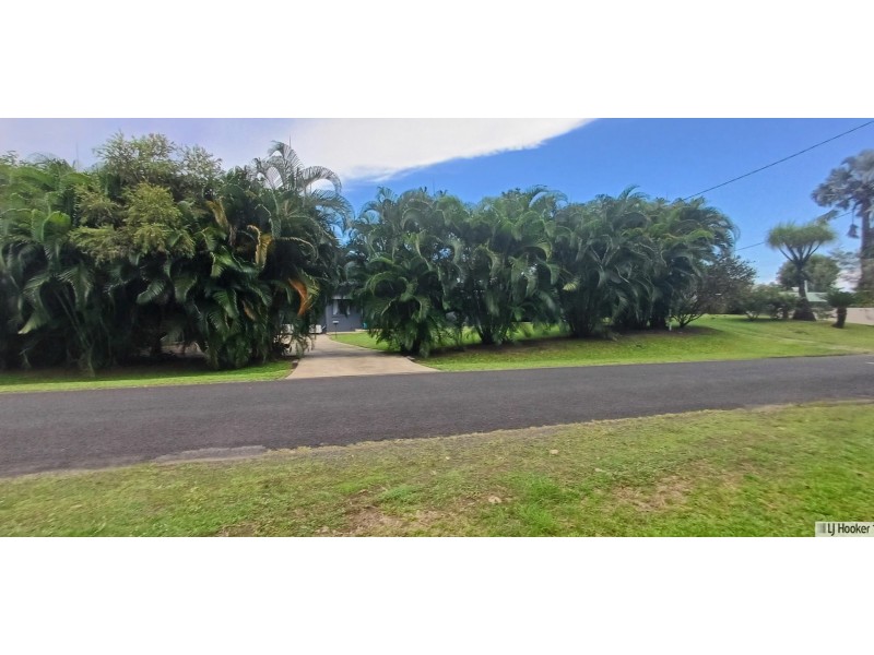 12 George Street, Flying Fish Point QLD 4860