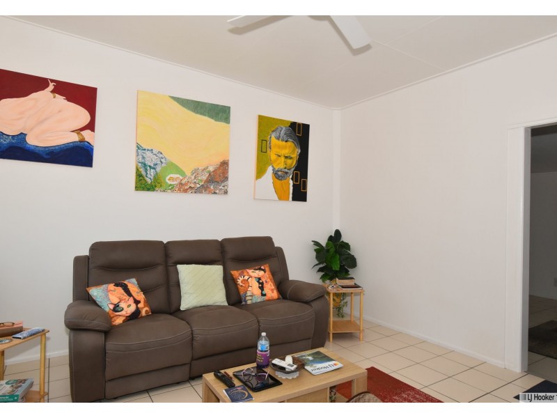 12 George Street, Flying Fish Point QLD 4860