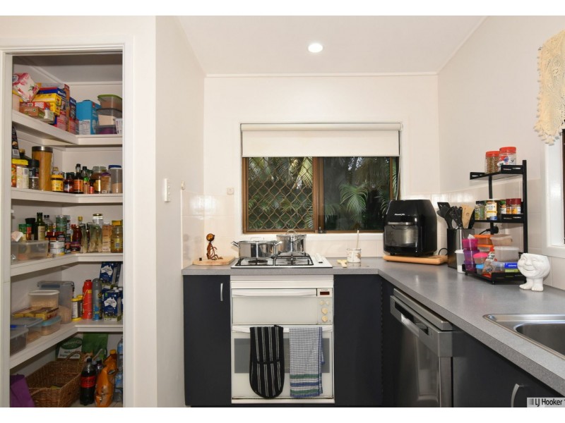 12 George Street, Flying Fish Point QLD 4860