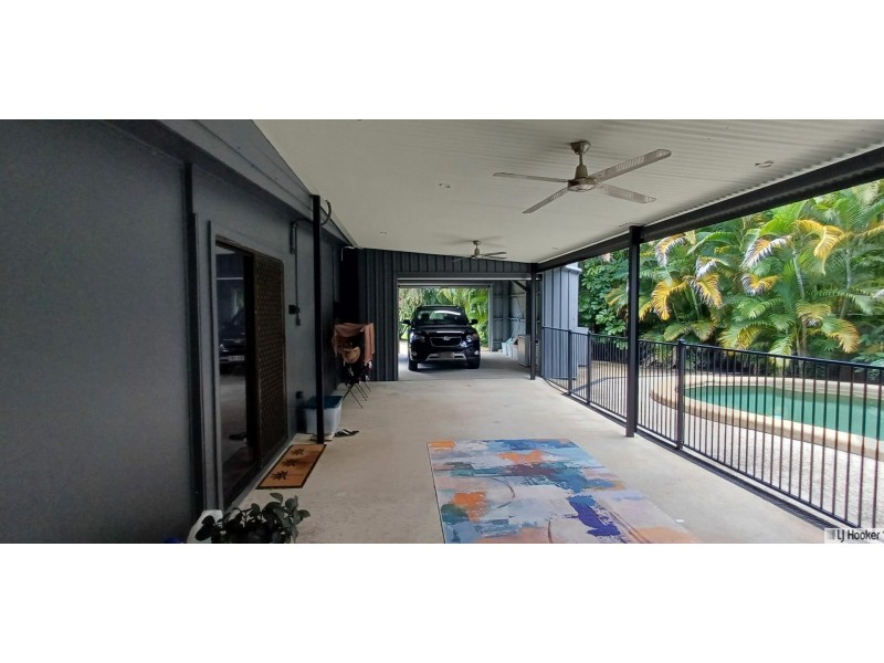 12 George Street, Flying Fish Point QLD 4860