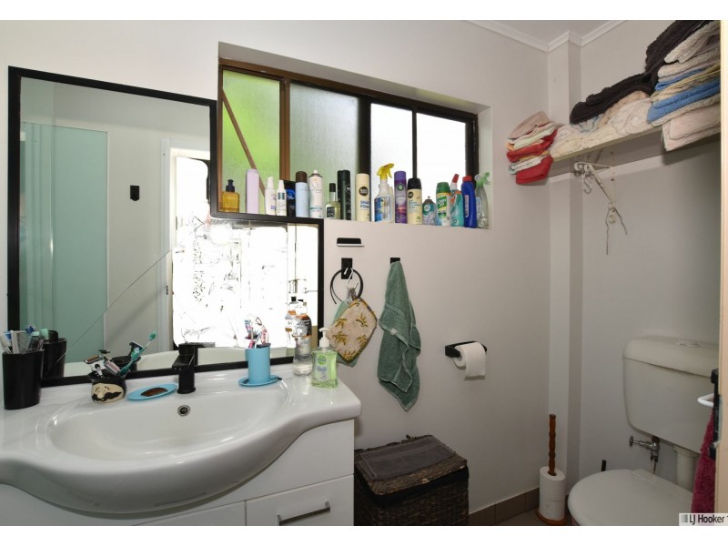 560 Rockingham Road, Rockingham QLD 4854