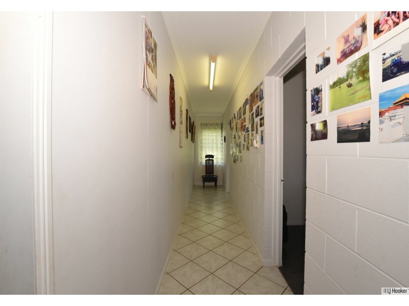 560 Rockingham Road, Rockingham QLD 4854