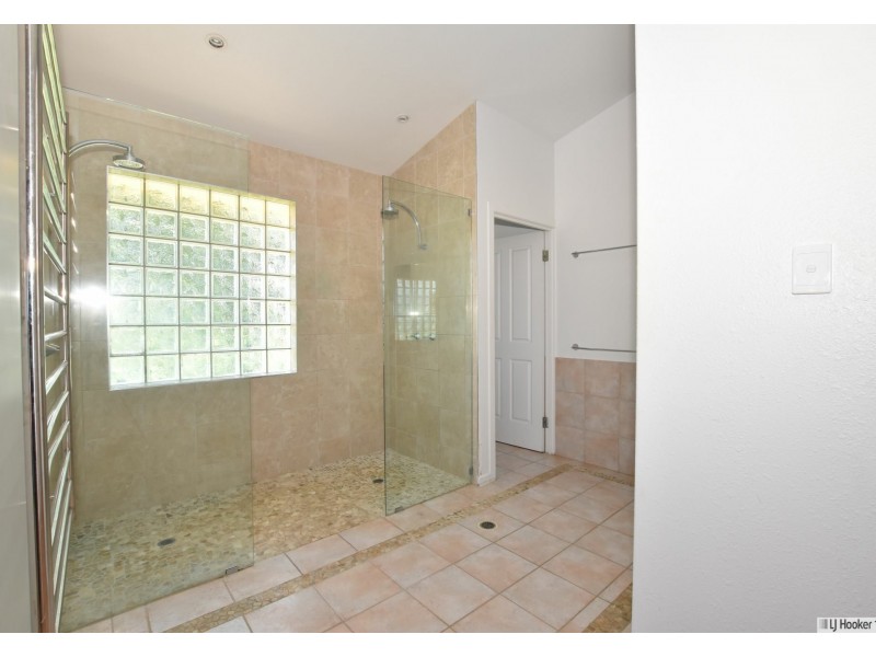 1305 Tully Gorge Road, Dingo Pocket QLD 4854