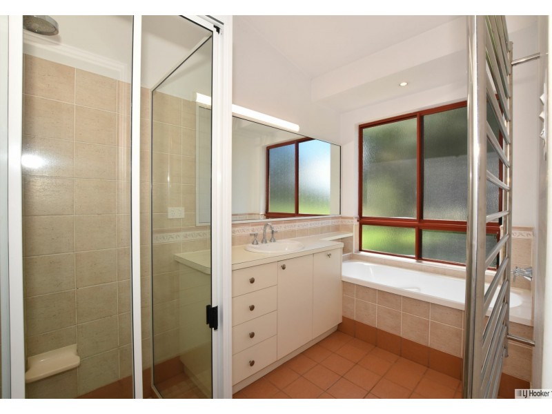 1305 Tully Gorge Road, Dingo Pocket QLD 4854