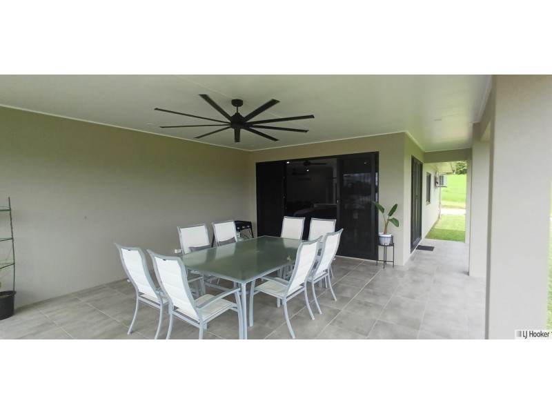 3-5 Gourley St, Tully QLD 4854