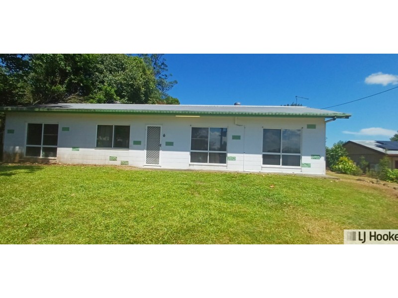 16 Maple Terrace, Tully QLD 4854