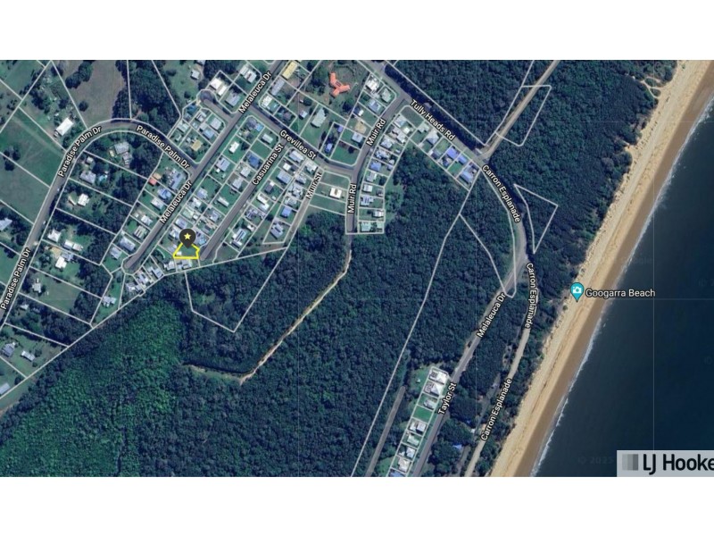 21 Casuarina Street, Tully Heads QLD 4854