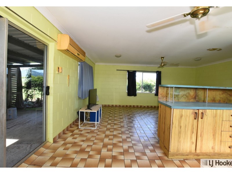 8 Midgenoo-Feluga Road, Midgenoo QLD 4854