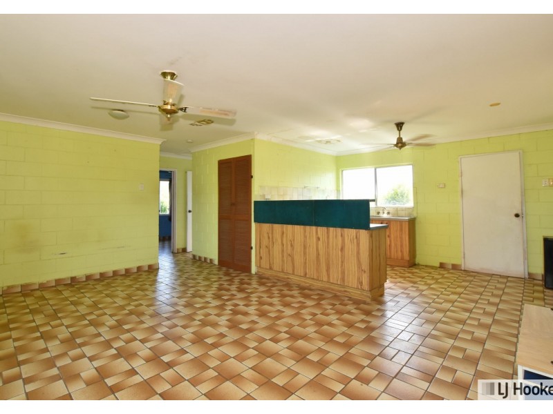 8 Midgenoo-Feluga Road, Midgenoo QLD 4854