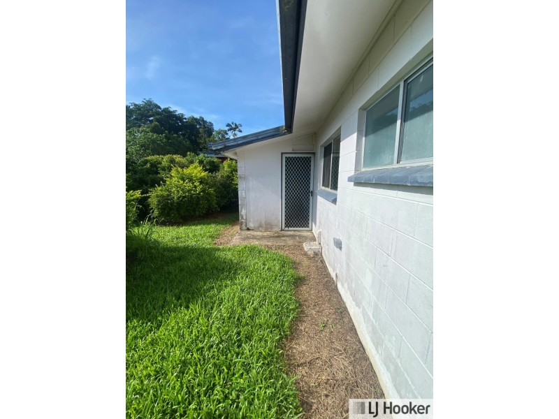 8 Midgenoo-Feluga Road, Midgenoo QLD 4854