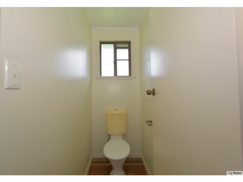 12 McDonald Street, Tully QLD 4854